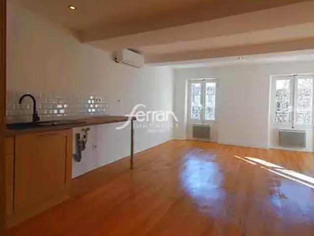 Appartement location à Arrondissement de Draguignan, Salernes