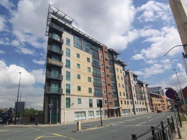 Apartment for rent in City Centre, Salford