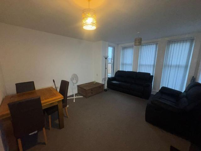 Apartment for rent in Moorside, Salford