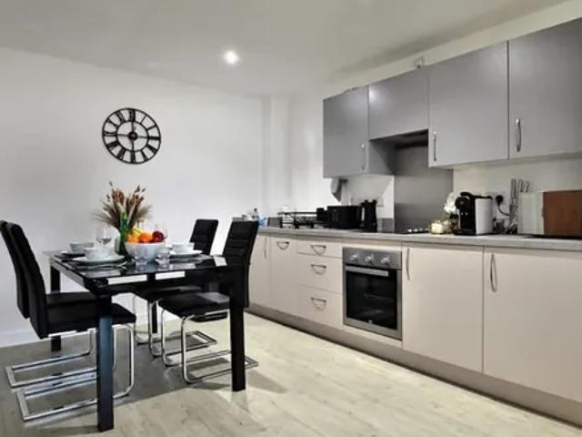 Apartment for rent in Salford Quays, Salford