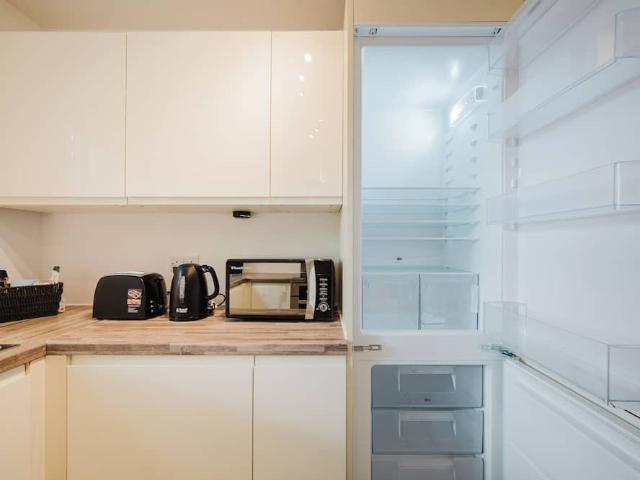 House for rent in Lower Broughton, Salford