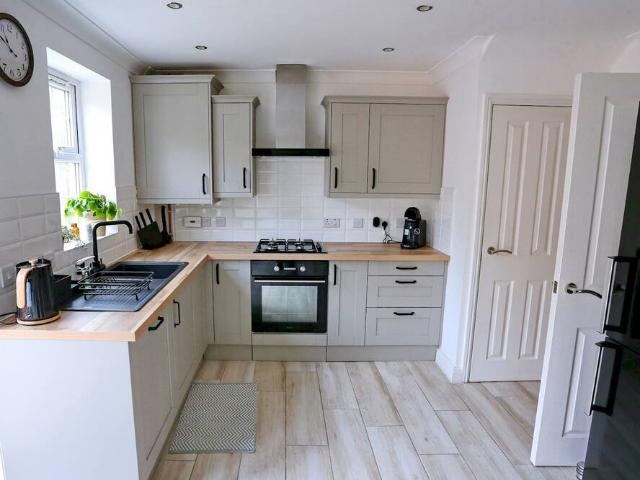 House for rent in Higher Broughton, Salford