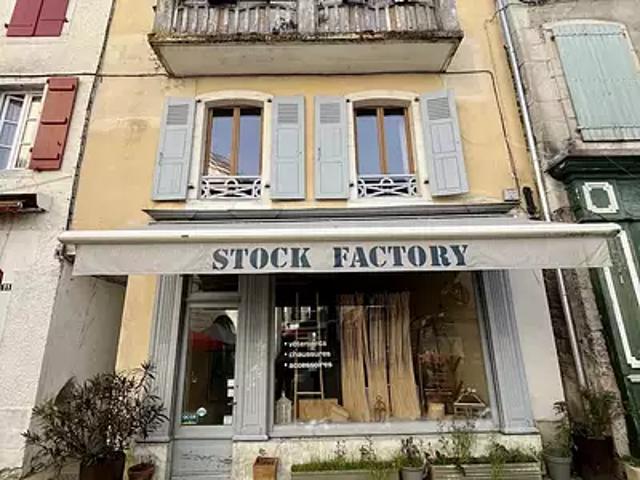 Appartement vente à Oloron-Sainte-Marie, Salies-de-béarn