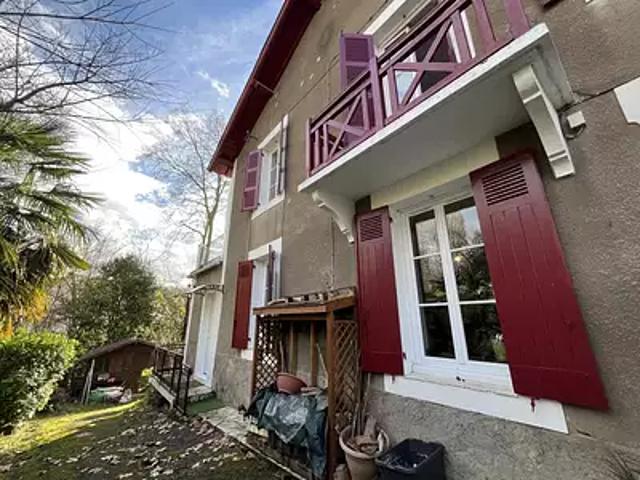 Maison vente à Oloron-Sainte-Marie, Salies-de-béarn