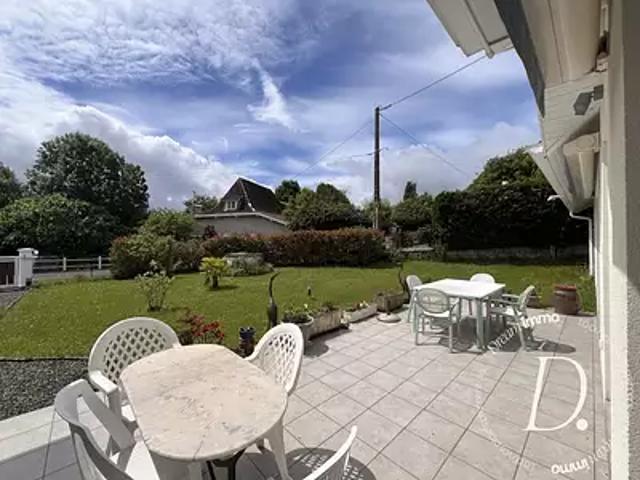 Maison vente à Oloron-Sainte-Marie, Salies-de-béarn