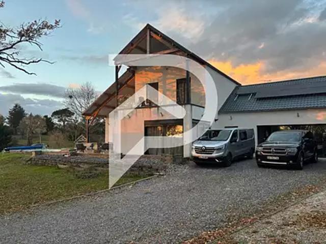 Maison vente à Oloron-Sainte-Marie, Salies-de-béarn