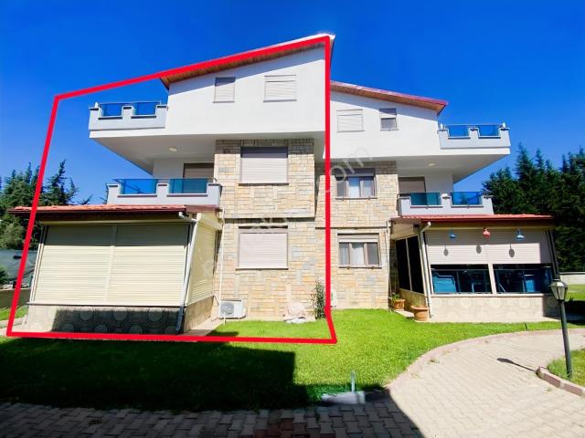 Dikili, İzmir içerisinde kiralık Villa