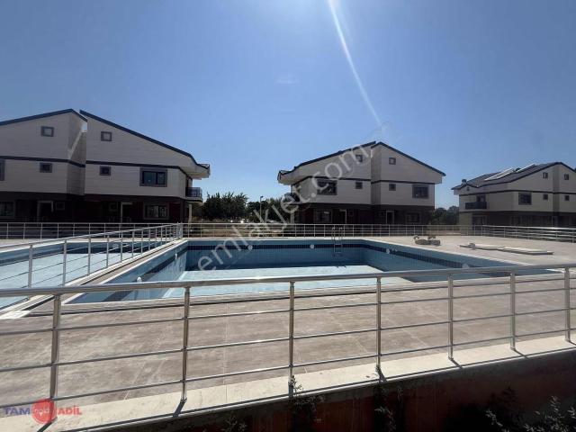 Dikili, İzmir içerisinde satılık Villa