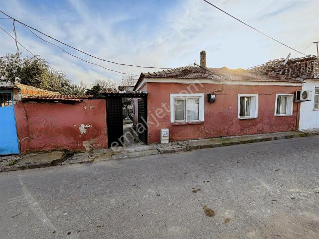 Salihli, Manisa içerisinde satılık Villa