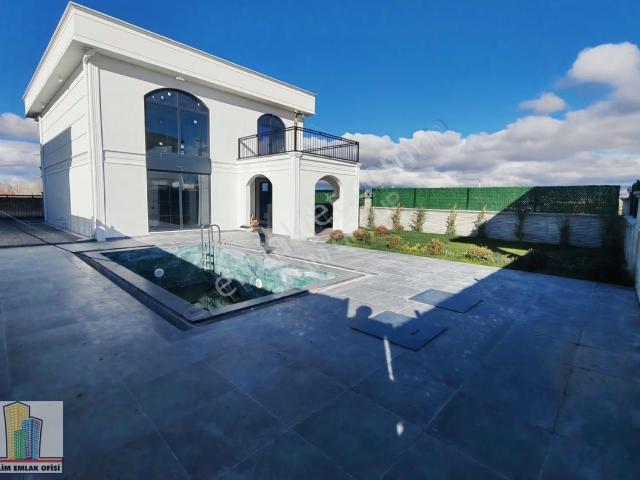 İhsaniye, Afyonkarahisar içerisinde satılık Villa
