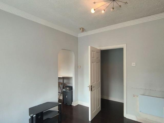 Apartment to rent in Bluebell, North Tipperary
