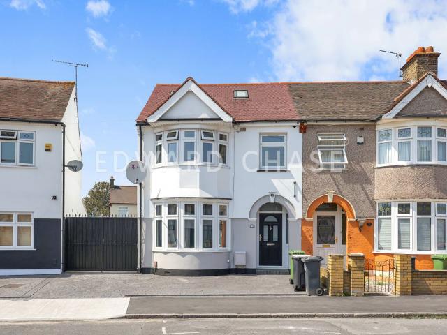House for rent in Thames View, Greater London