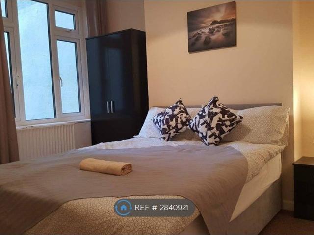 Room for rent in Alton Barnes, Essex