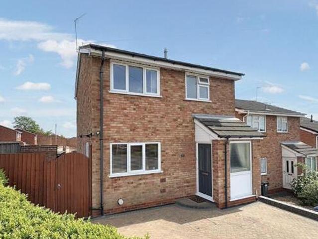House for sale in Camp Hill, Warwickshire