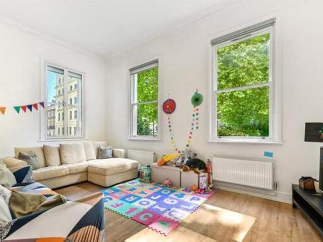 House for sale in Bishopsgate Without, Lyons