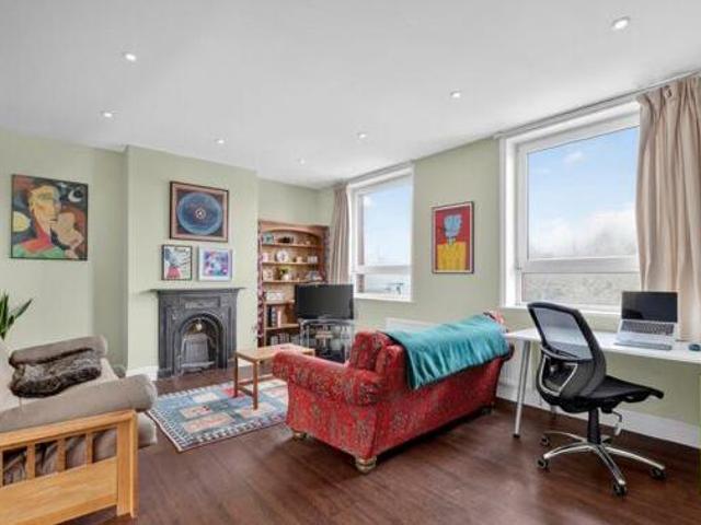 House for sale in Bishopsgate Without, Lyons