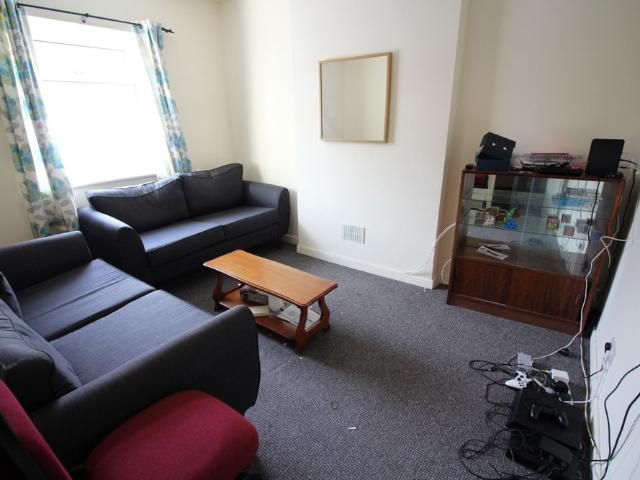 Apartment for rent in Maindy, Cardiff