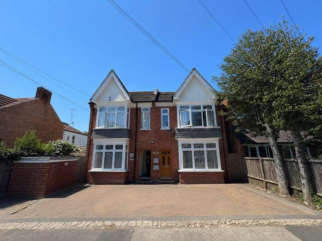 House for rent in Wealdstone, Greater London
