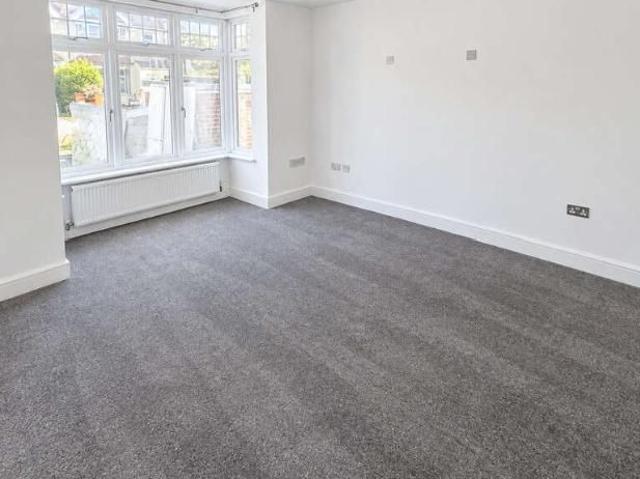 Apartment for rent in London Borough of Harrow, Greater London