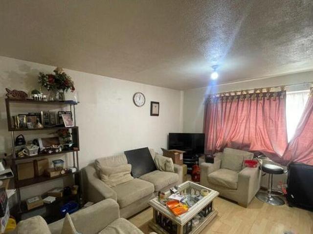 House for sale in Greater London
