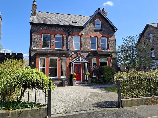 Apartment for rent in Calderstones