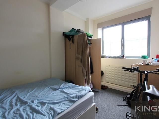 Apartment for rent in Bedford Place, Southampton