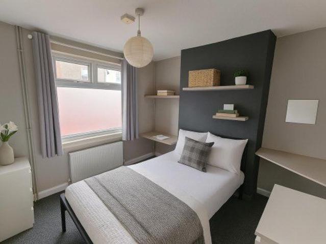 Room for rent in Semilong, Northampton