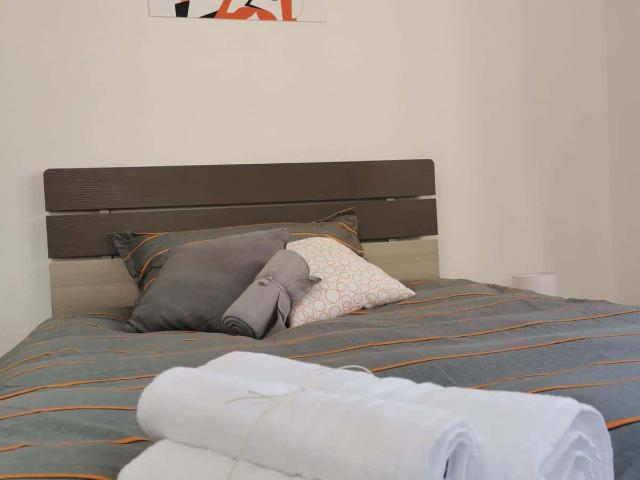 Stanza in affitto a Centro Est, Serra Riccò