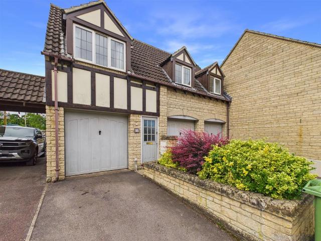 Apartment for rent in Golden Valley, Gloucestershire