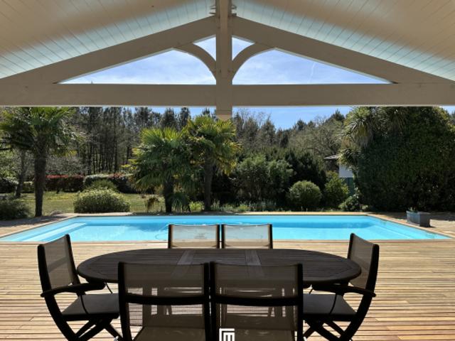 Maison vente à Arcachon, Salles