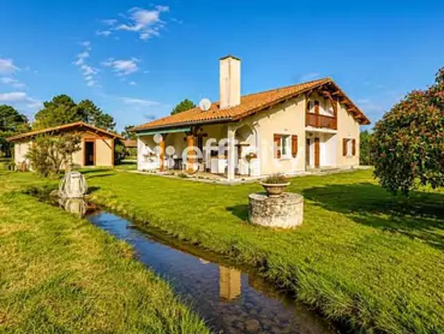 Maison vente à Arcachon, Salles