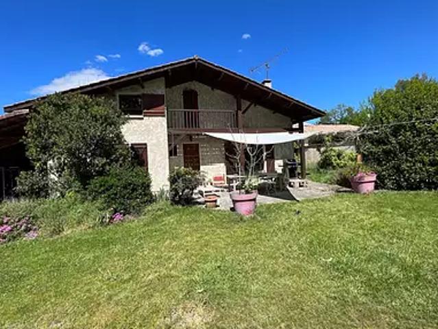 Maison location à Argileyre, Salles