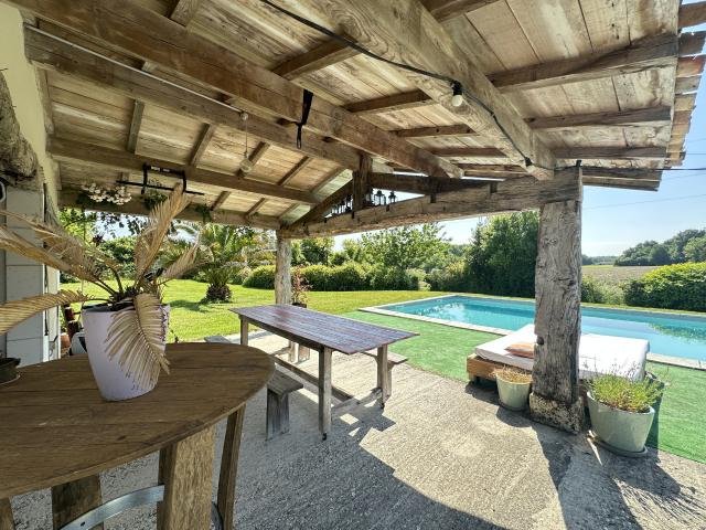 Maison vente à Cognac, Salles-de-barbezieux