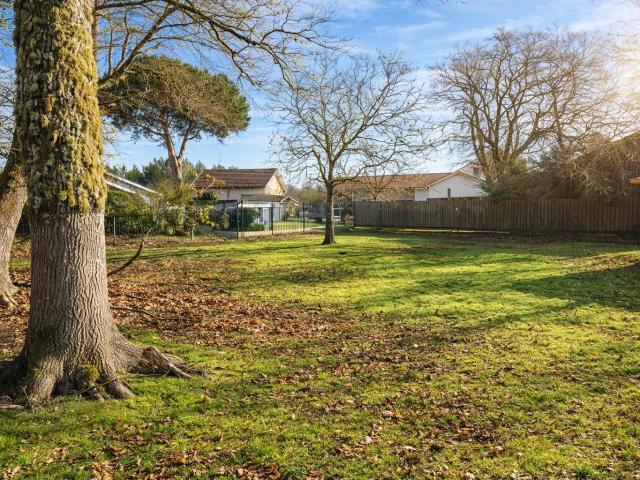 Terrain vente à Arcachon, Salles