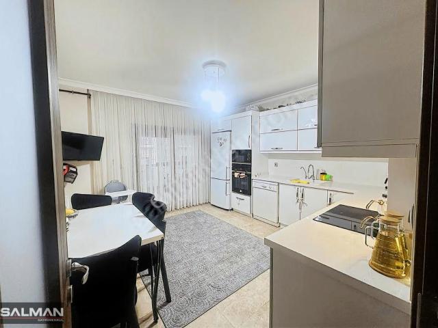 Karşiyaka, İzmir içerisinde satılık mülk