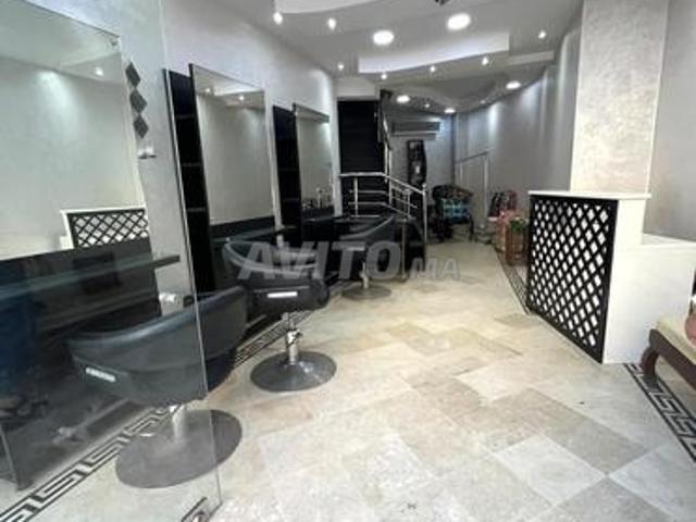 Local commercial location à Anfa, Gharb-Chrarda-Beni Hssen