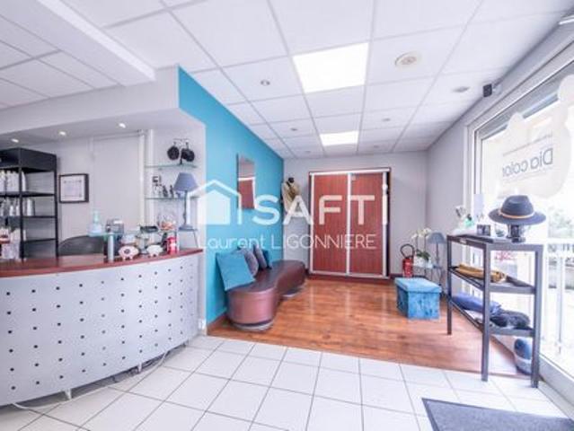 Local Commercial vente à Créteil, Villecresnes