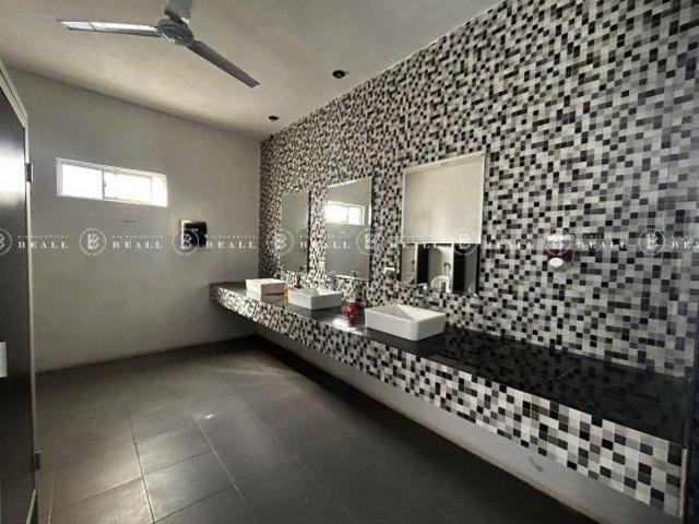 SALON DE EVENTOS EN VENTA ZONA SUR