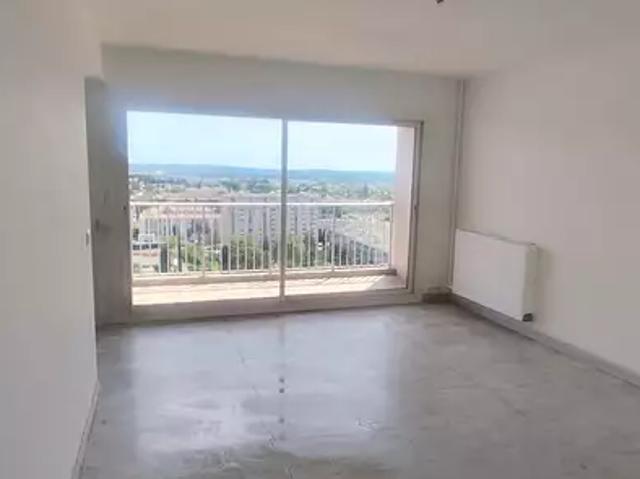 Appartement vente à Aix-en-Provence, Salon-de-provence