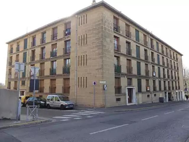 Appartement location à Aix-en-Provence, Salon-de-provence