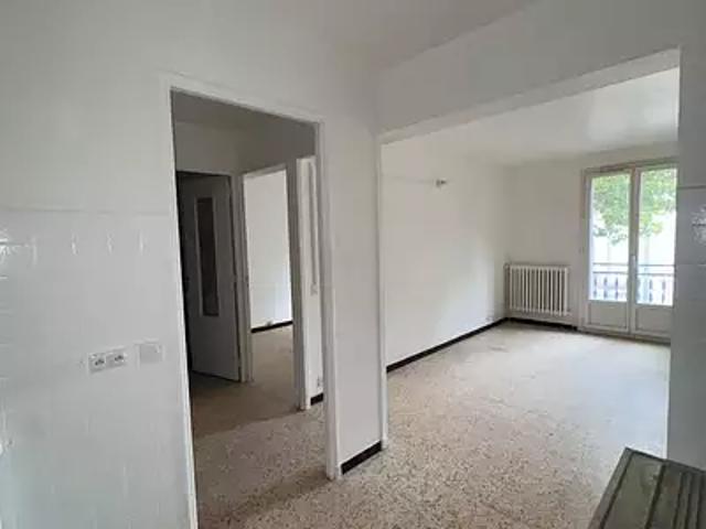 Appartement location à Aix-en-Provence, Salon-de-provence
