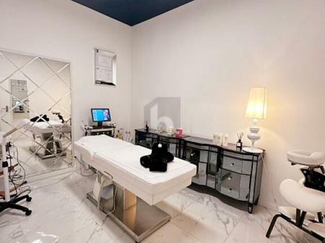 Büro kaufen in Prilly, Waadt