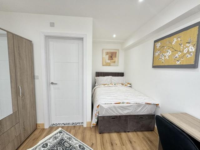 Room for rent in Warley Woods, West Midlands