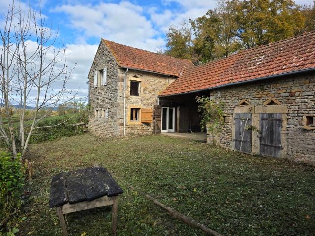 Maison vente à Mâcon, Salornay-sur-guye