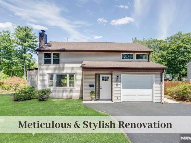 House for sale in Waldwick, New Jersey