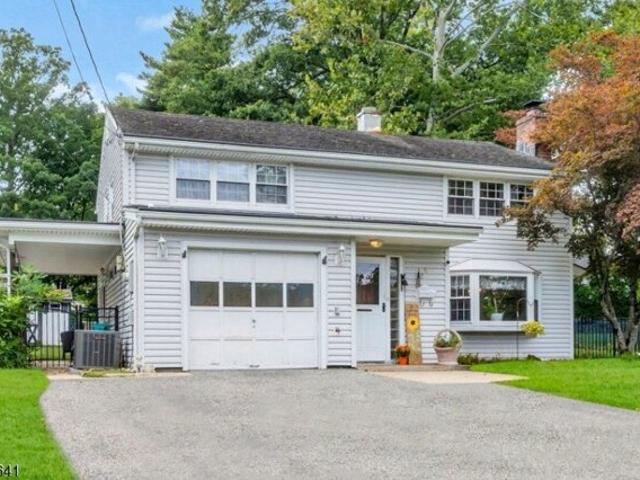 House for sale in Waldwick, Bergen County