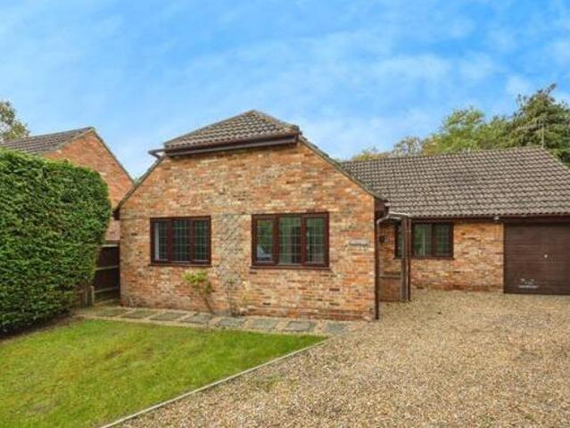 House for sale in Worplesdon, Westborough