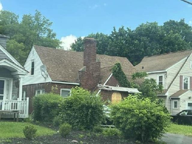 House for sale in Syracuse, New York
