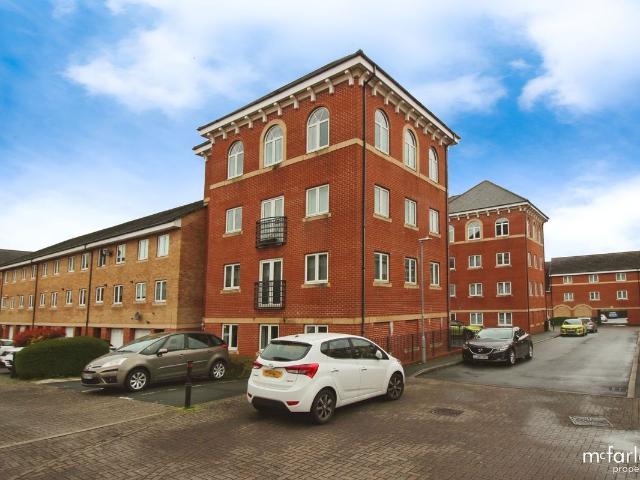 Apartment for rent in Churchward, Rodbourne