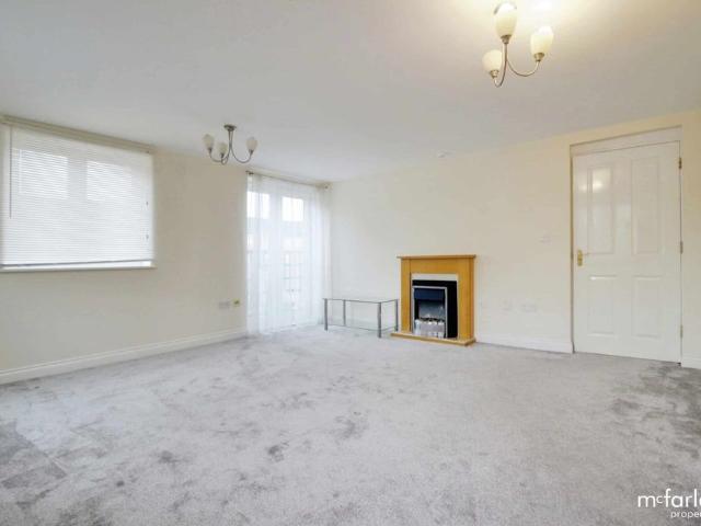Apartment for rent in Churchward, Rodbourne